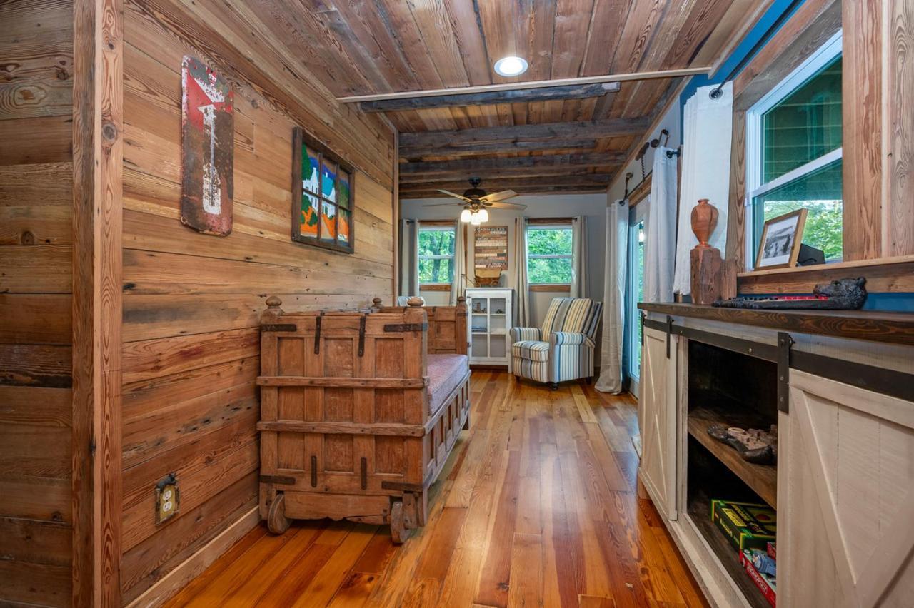 Villa Russell'S Fort At White Oak Point: Historical Cabin On Lake Lure, Luxury, Direct Lake Access! Extérieur photo