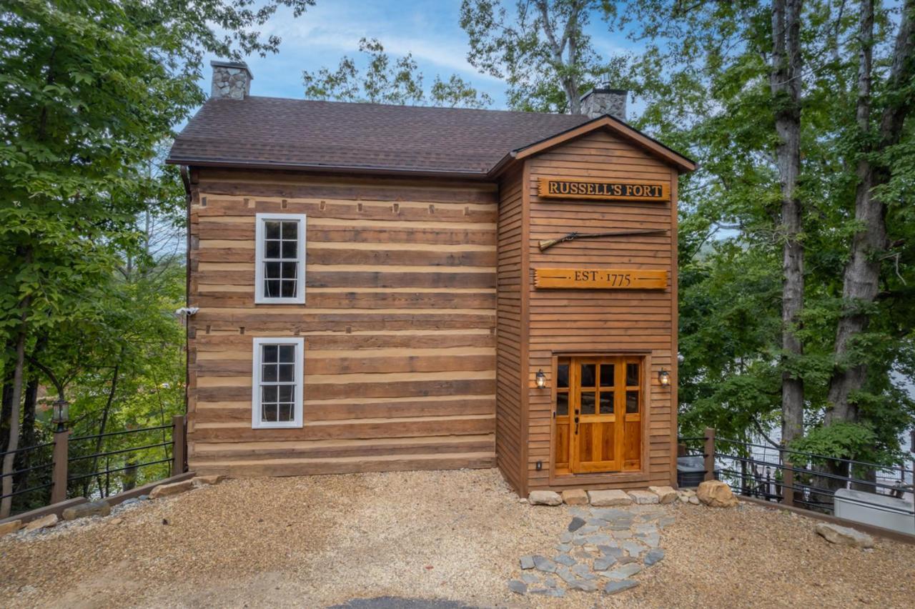 Villa Russell'S Fort At White Oak Point: Historical Cabin On Lake Lure, Luxury, Direct Lake Access! Extérieur photo