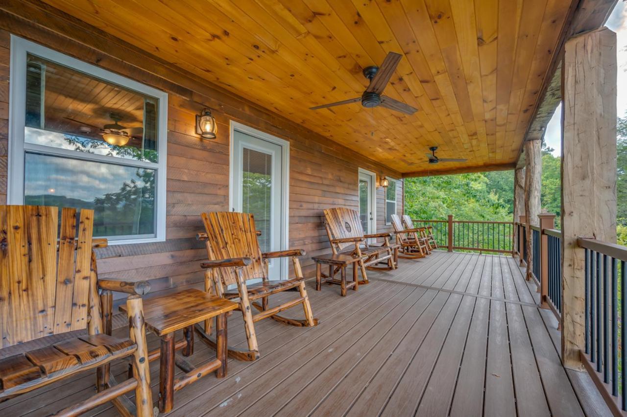 Villa Russell'S Fort At White Oak Point: Historical Cabin On Lake Lure, Luxury, Direct Lake Access! Extérieur photo