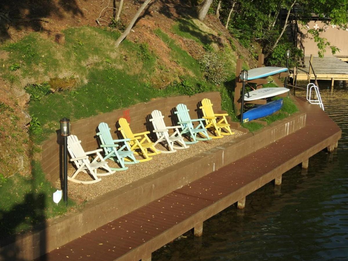 Villa Russell'S Fort At White Oak Point: Historical Cabin On Lake Lure, Luxury, Direct Lake Access! Extérieur photo