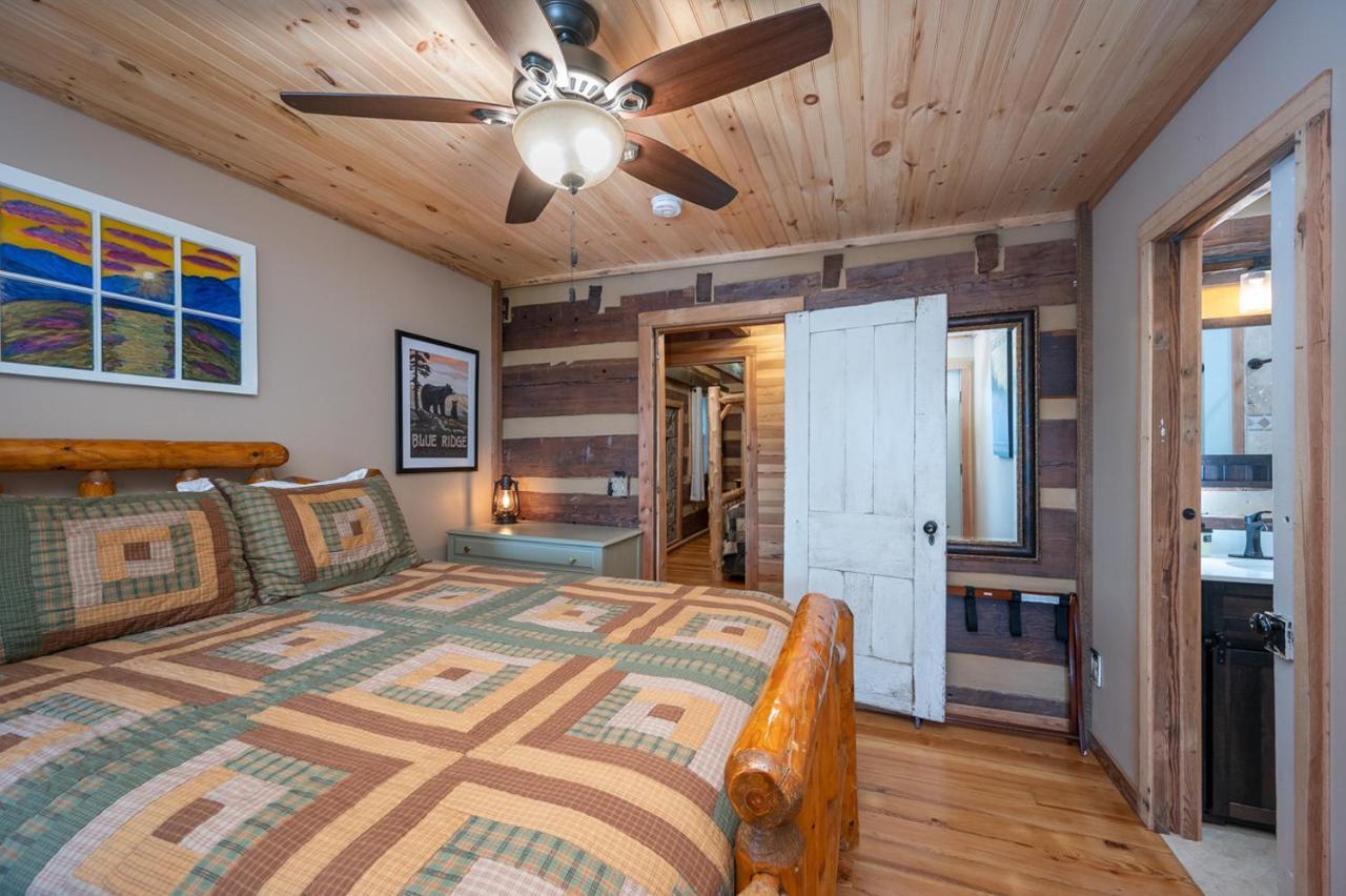 Villa Russell'S Fort At White Oak Point: Historical Cabin On Lake Lure, Luxury, Direct Lake Access! Extérieur photo