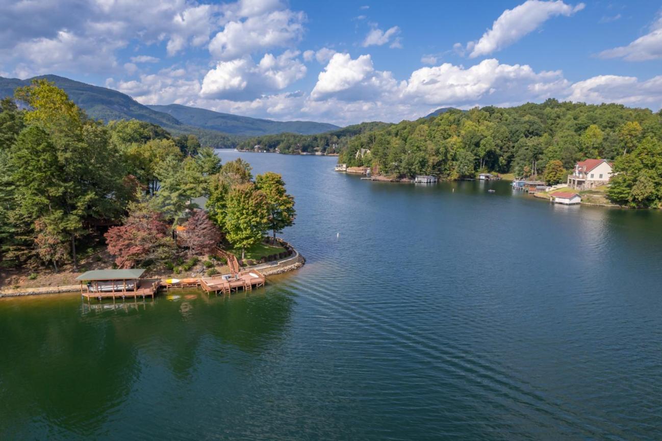 Villa Russell'S Fort At White Oak Point: Historical Cabin On Lake Lure, Luxury, Direct Lake Access! Extérieur photo